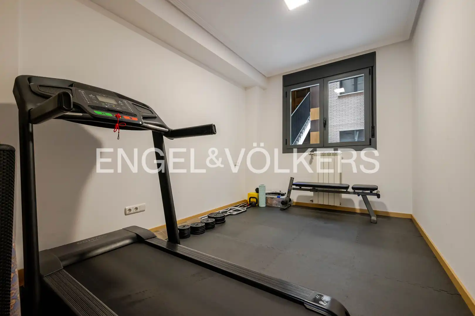 Piso en venta en Astigarraga con Calefacción, Jardín privado y Terraza