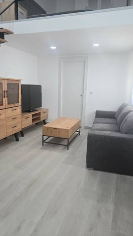 Apartamento en Alquiler en Calle Poeta Cristóbal Sarmiento, 3 en Fuente Alegre - El Chaparral - Los Morales