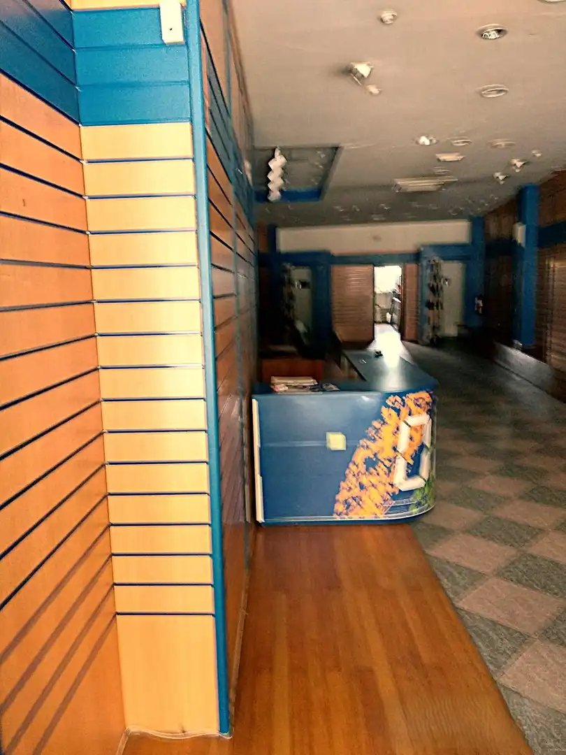 Local commercial à vendre à Avenida CONDE DE FENOSA, imagen 4