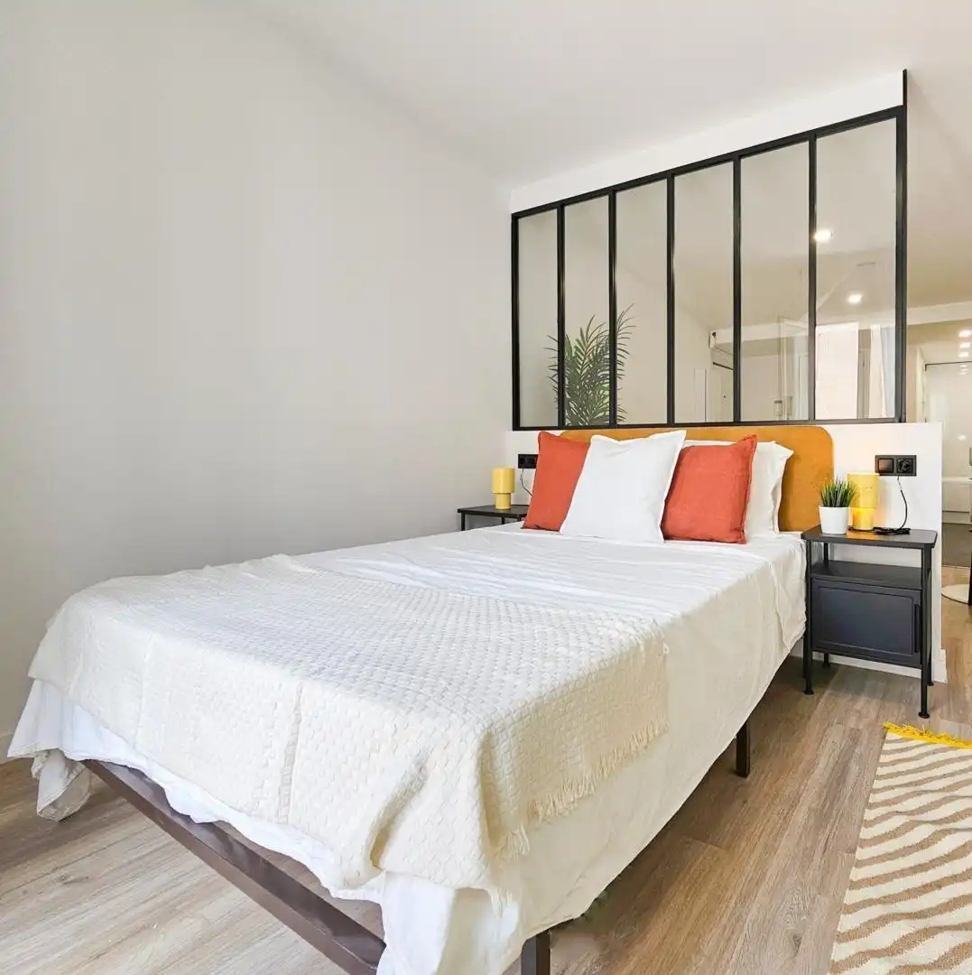 Schlafzimmer von Wohnung zum Verkauf in Barcelona mit Heizung und Terrasse