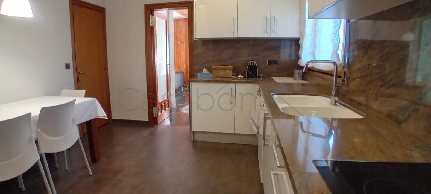 Cocina de Casa o chalet en venta en Sant Vicenç de Torelló con Calefacción, Jardín privado y Terraza