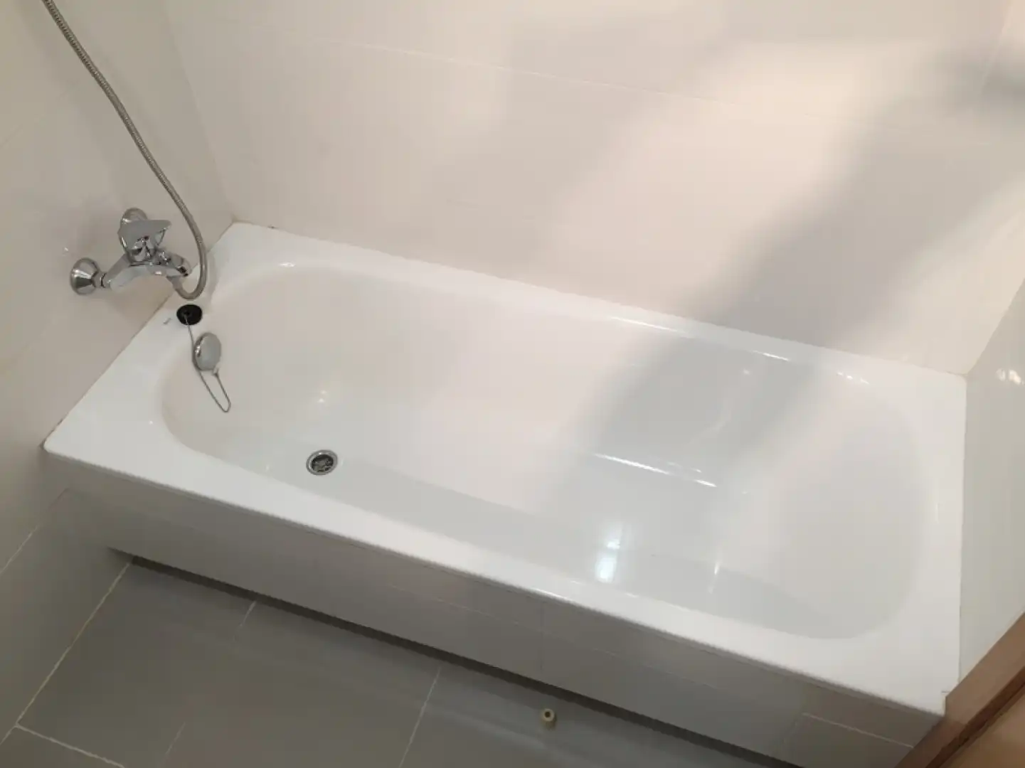 Badezimmer von Wohnung zum Verkauf in Castañeda mit Heizung, Parkett und Abstellraum