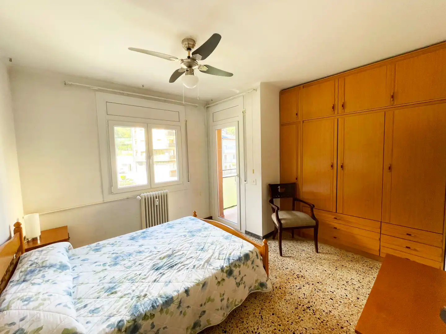 Schlafzimmer von Wohnung zum Verkauf in Sort mit Terrasse, Abstellraum und Möbliert