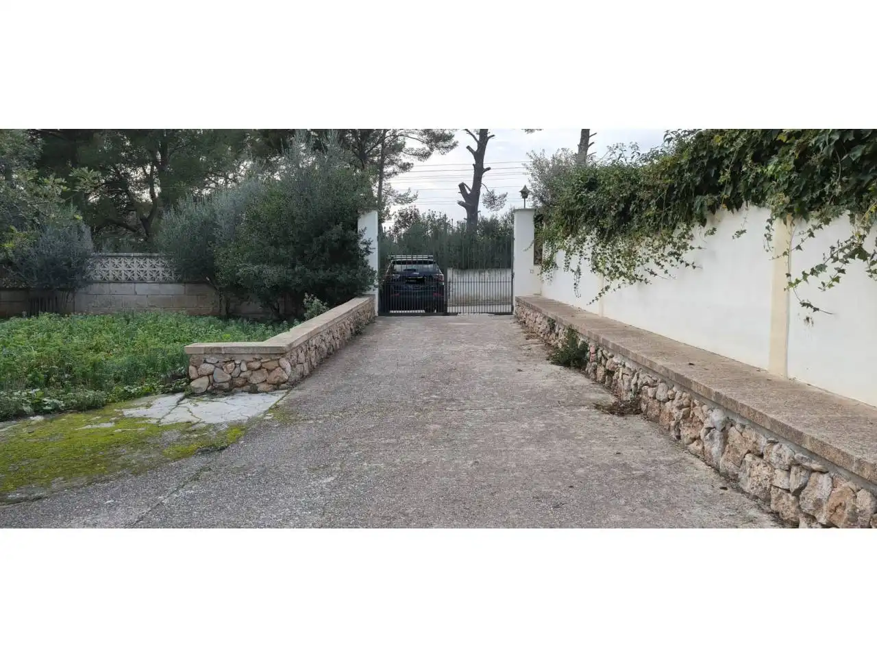Außenansicht von Haus oder Chalet zum Verkauf in Bunyola mit Privatgarten, Terrasse und Schwimmbad