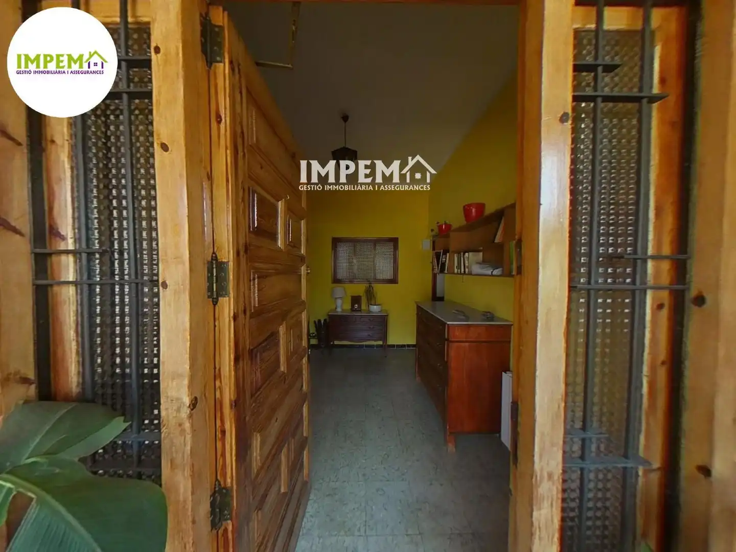 Casa o xalet en venda en La Llacuna amb Calefacció, Terrassa i Piscina