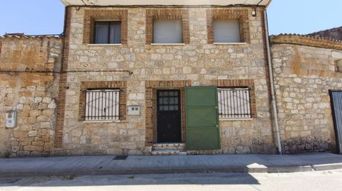 Foto 2 de Casa o xalet en venda a Calle Mesones, Pedrosa de Río Úrbel, Burgos