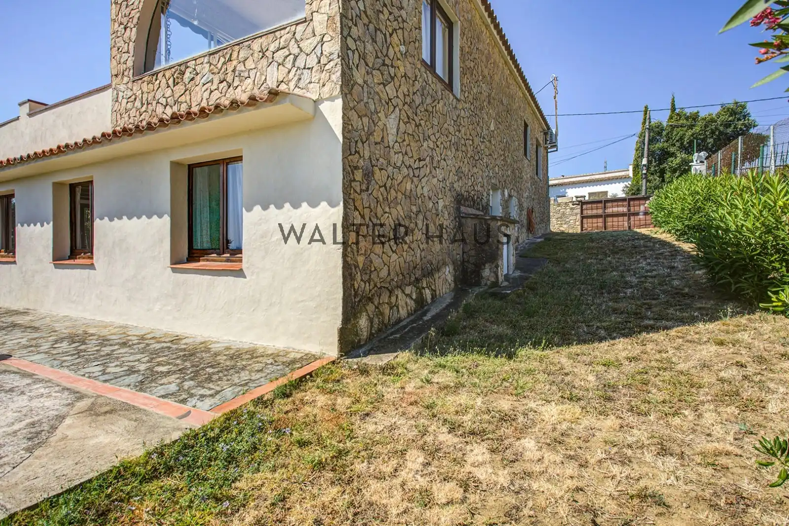 Vista exterior de Casa o chalet en venta en Vall-llobrega con Jardín privado, Terraza y Balcón