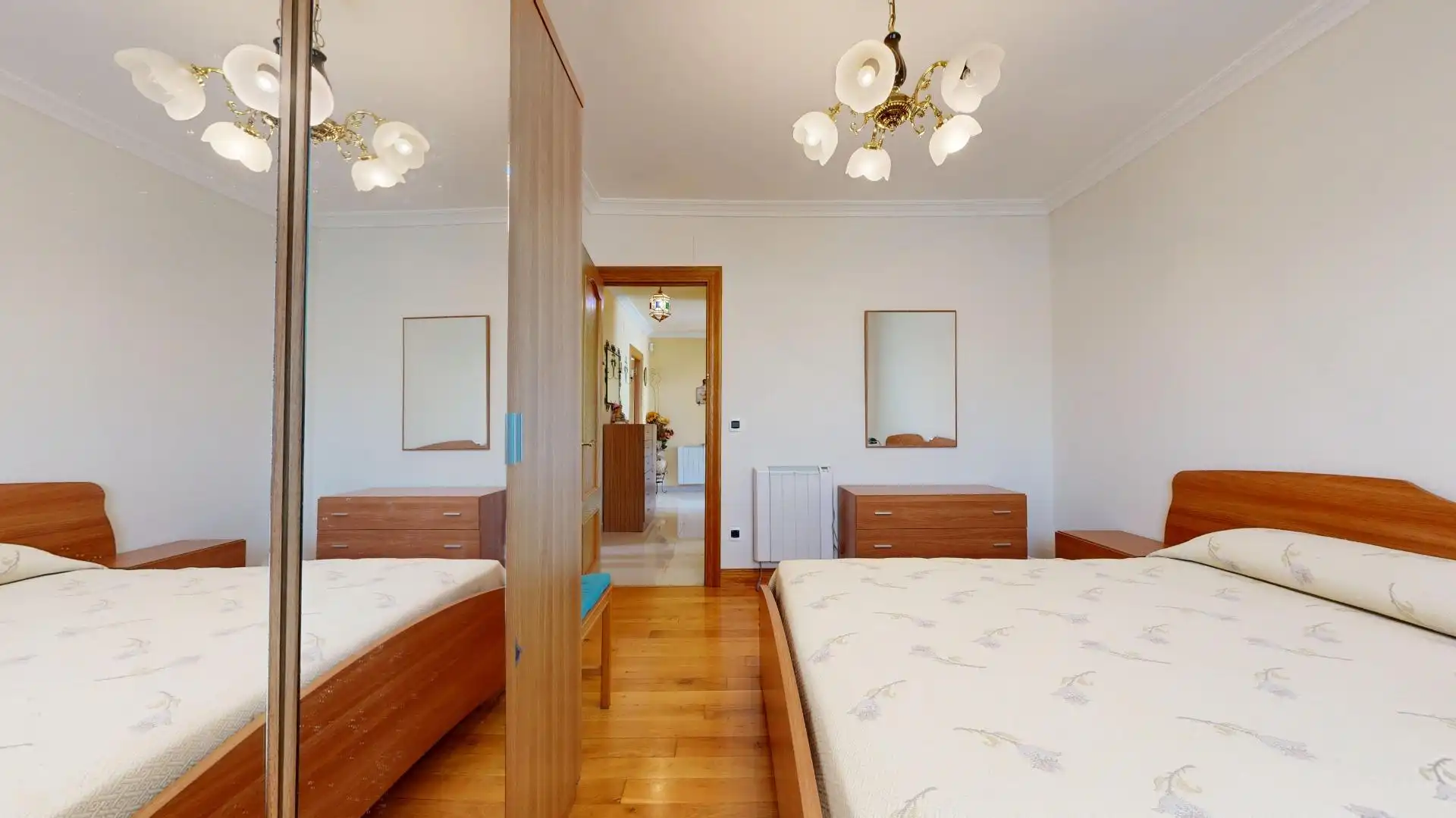 Schlafzimmer von Haus oder Chalet zum Verkauf in Valle de Mena mit Heizung, Privatgarten und Terrasse