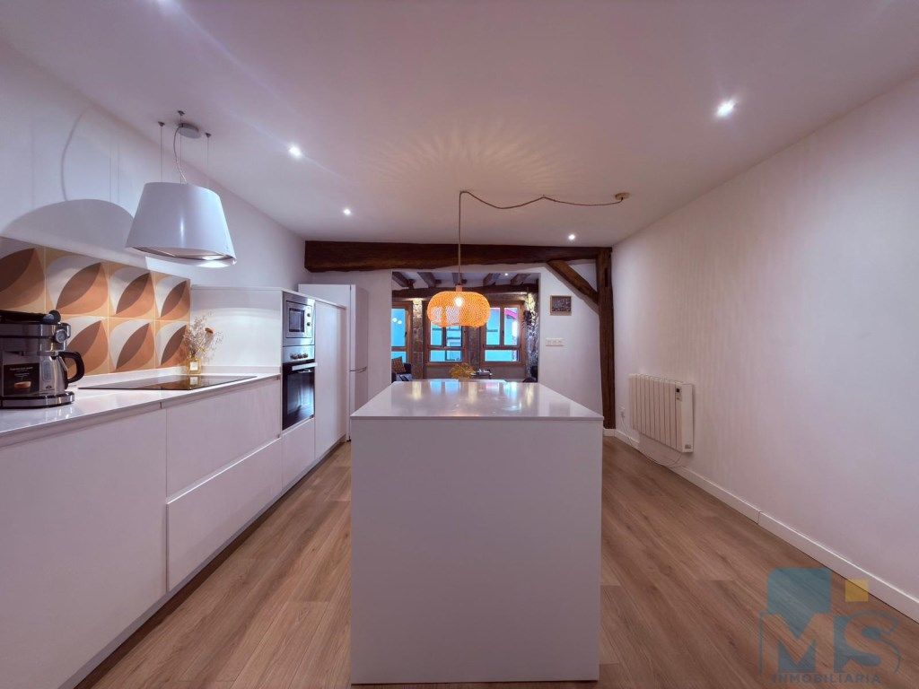 Cuina de Pis en venda en Pasaia amb Moblat