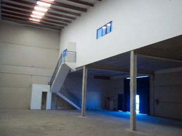 Nau industrial de lloguer a La Paz
