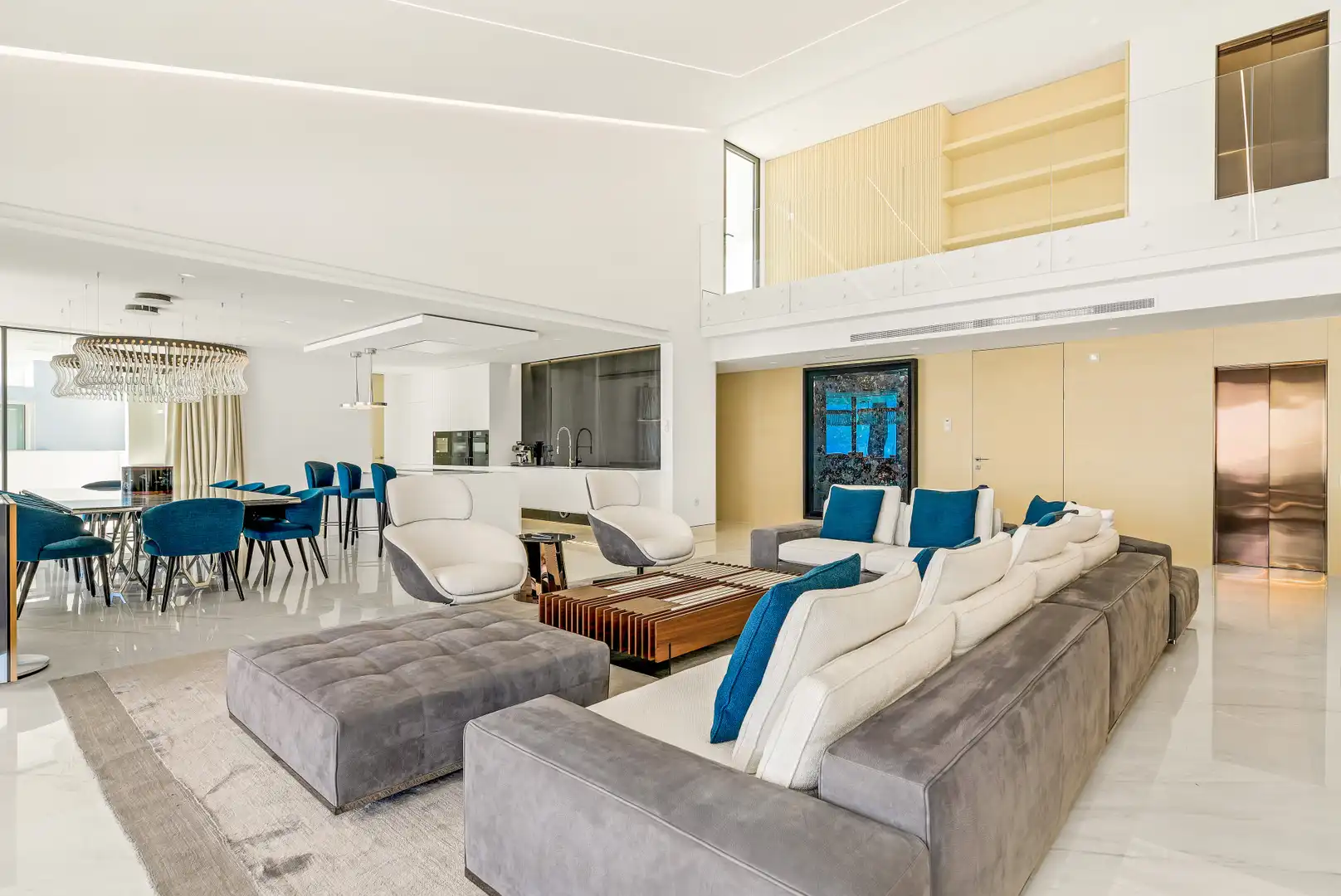 Apartament amb piscina en venda a Marbella Centro, imagen 2