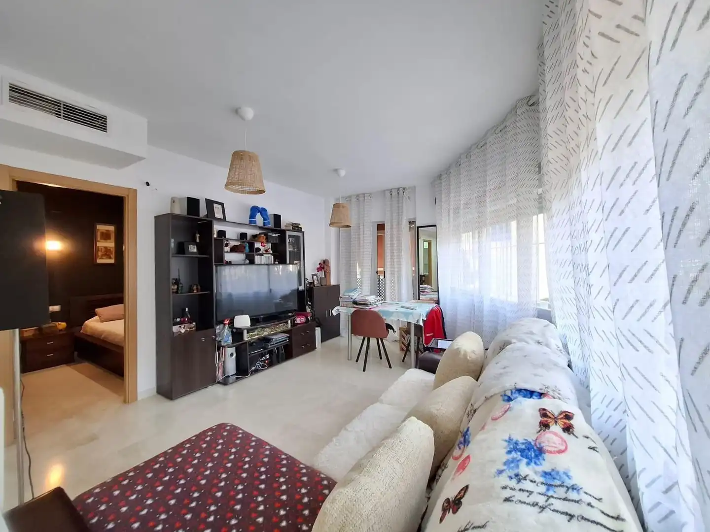 Sala d'estar de Pis en venda en Villajoyosa / La Vila Joiosa amb Aire condicionat i Piscina comunitària