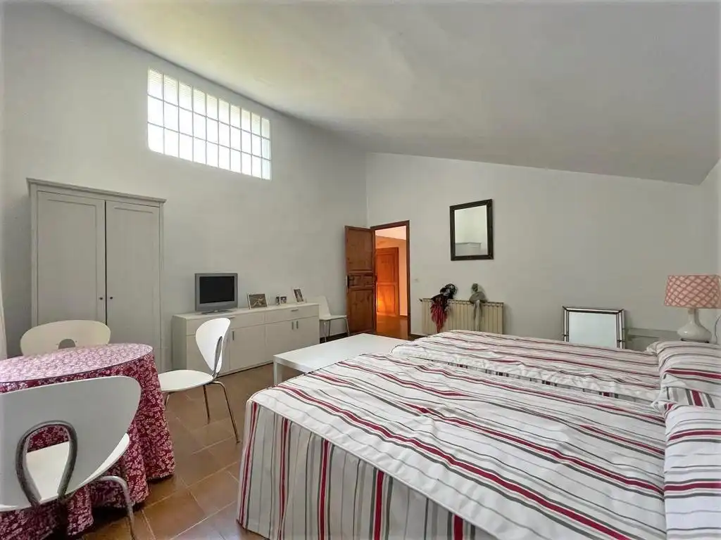 Schlafzimmer von Haus oder Chalet zum Verkauf in Náquera mit Klimaanlage, Heizung und Privatgarten