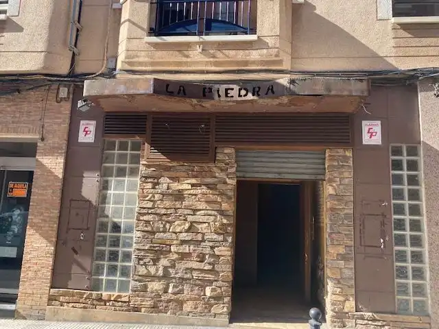 Business premises for sale in Calle Encina