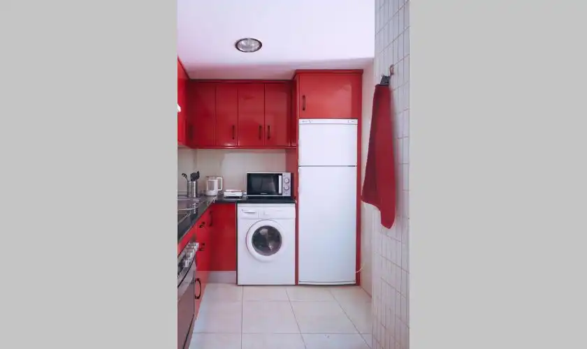 Cocina de Apartamento de alquiler en Carboneras con Aire acondicionado, Terraza y Amueblado
