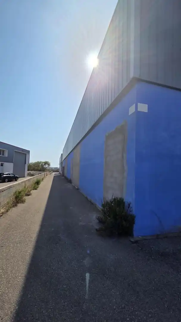 Vista exterior de Nave industrial en venta en Ciutadella de Menorca