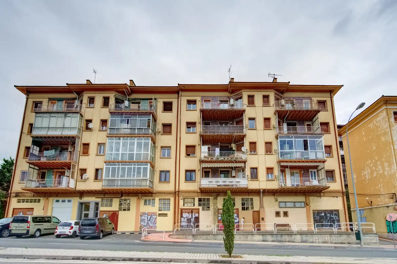 Vista exterior de Piso en venta en Beloso