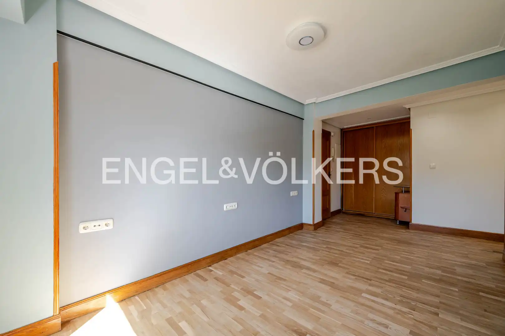 Piso en venta en Hernani con Calefacción y Balcón