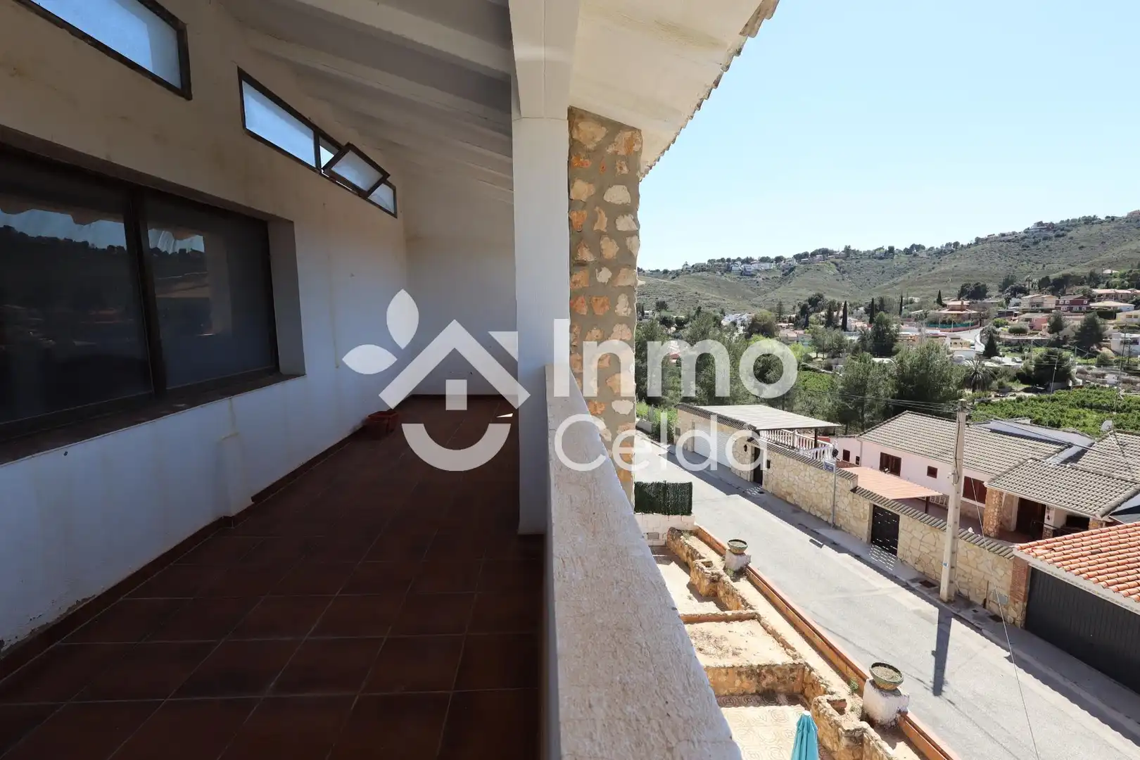 Terraza de Casa o chalet en venta en Chiva con Aire acondicionado, Calefacción y Jardín privado