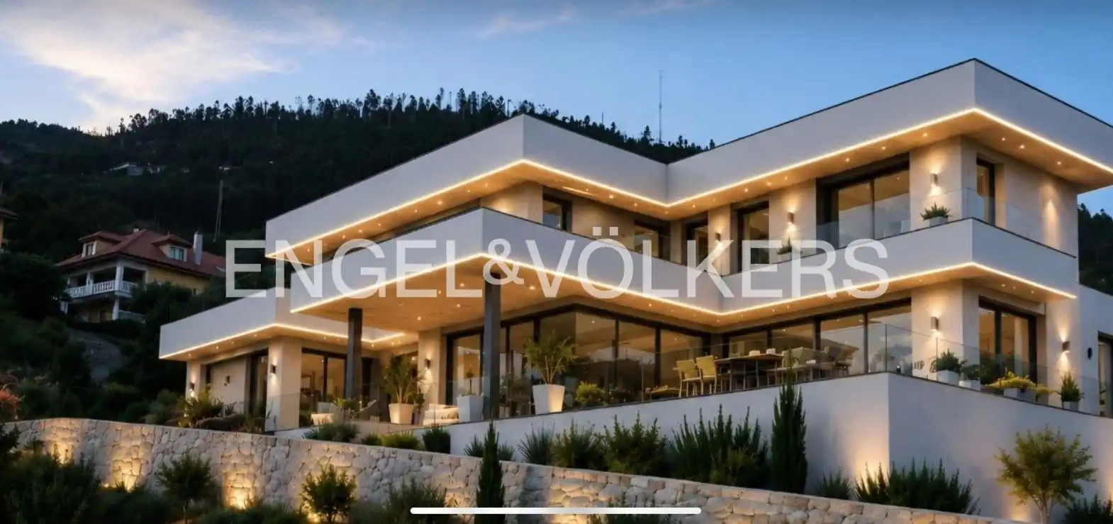 Casa amb piscina en venda a Parroquias Norte - Naranco
