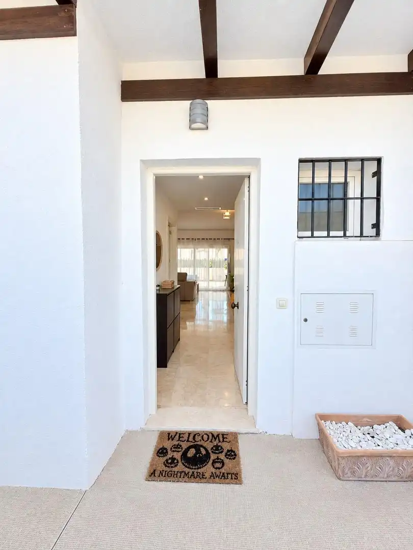 Terraced house with terrace for sale in Hipódromo - Cerrado del Águila, imagen 2