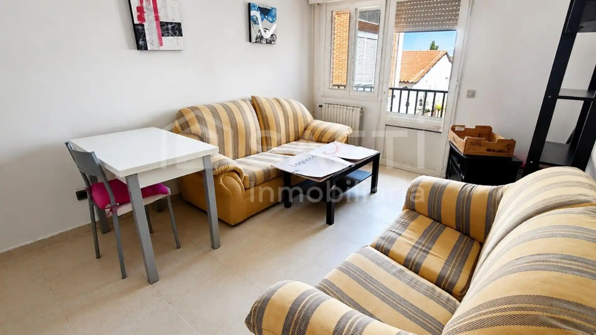 Living room of Flat for sale in Calzada de Valdunciel  with Heating