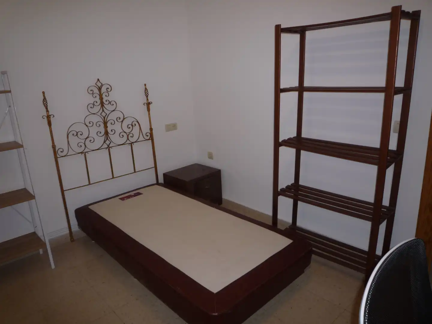 Bedroom of Flat for rent in Albacete  with Heating, Furnished and Oven