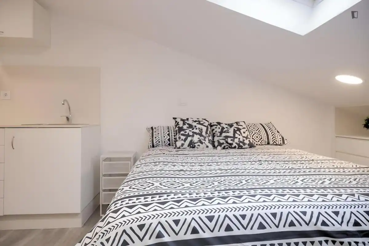 Study for rent in Opañel