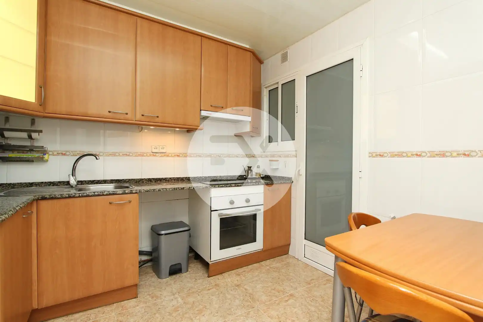 Cocina de Piso en venta en Castelldefels con Calefacción, Terraza y Horno