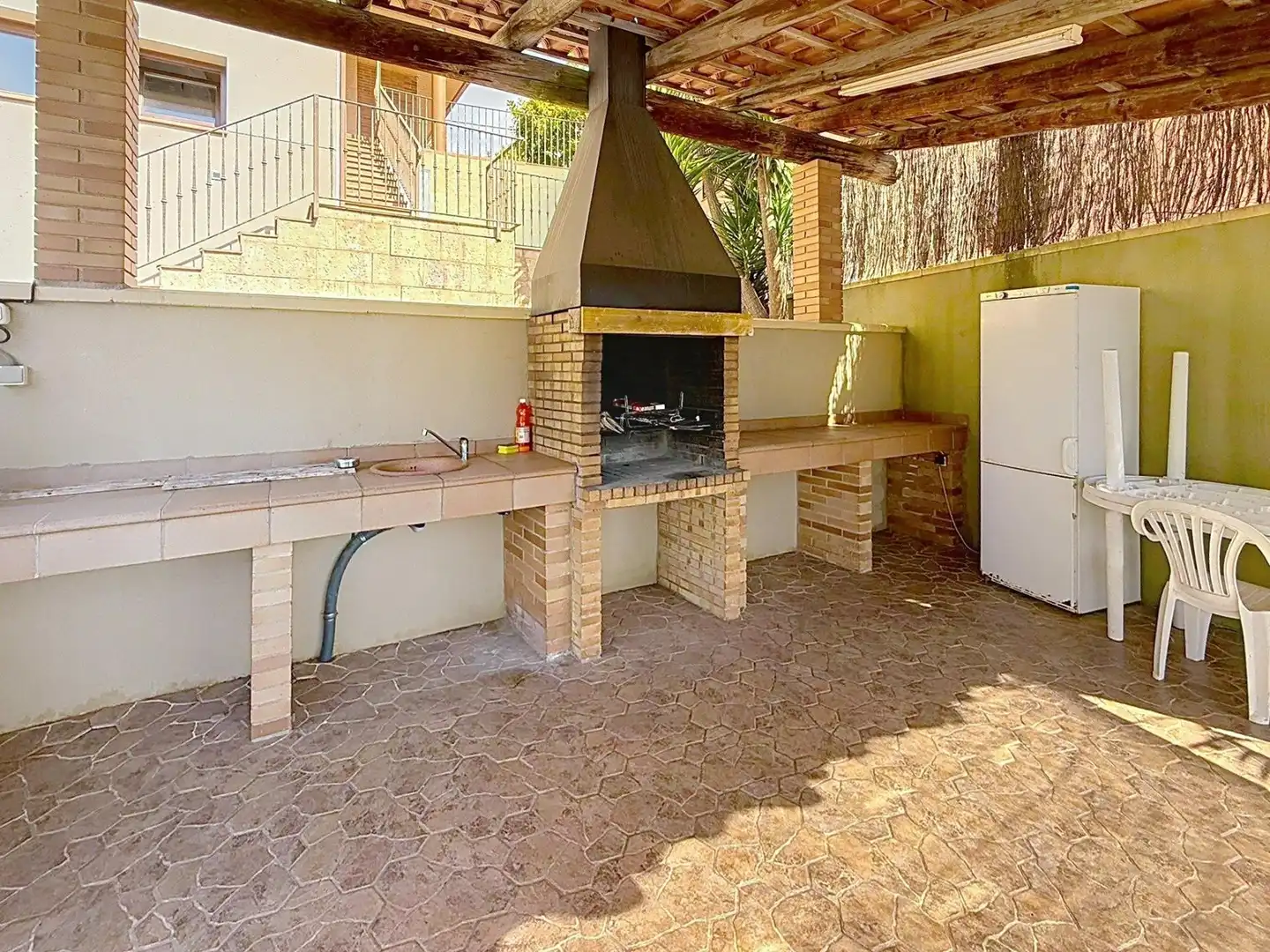 Terrassa de Casa o xalet en venda en Cubelles amb Aire condicionat, Calefacció i Terrassa