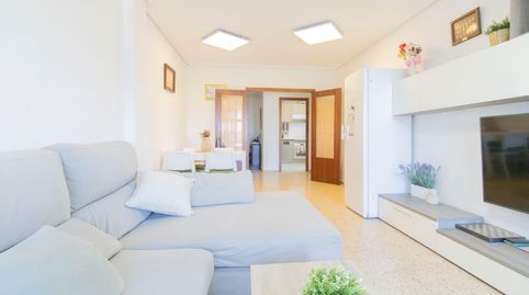 Foto 5 de Piso en venta en Calle Rio Bidasoa, 2, Torrefiel, Valencia Capital