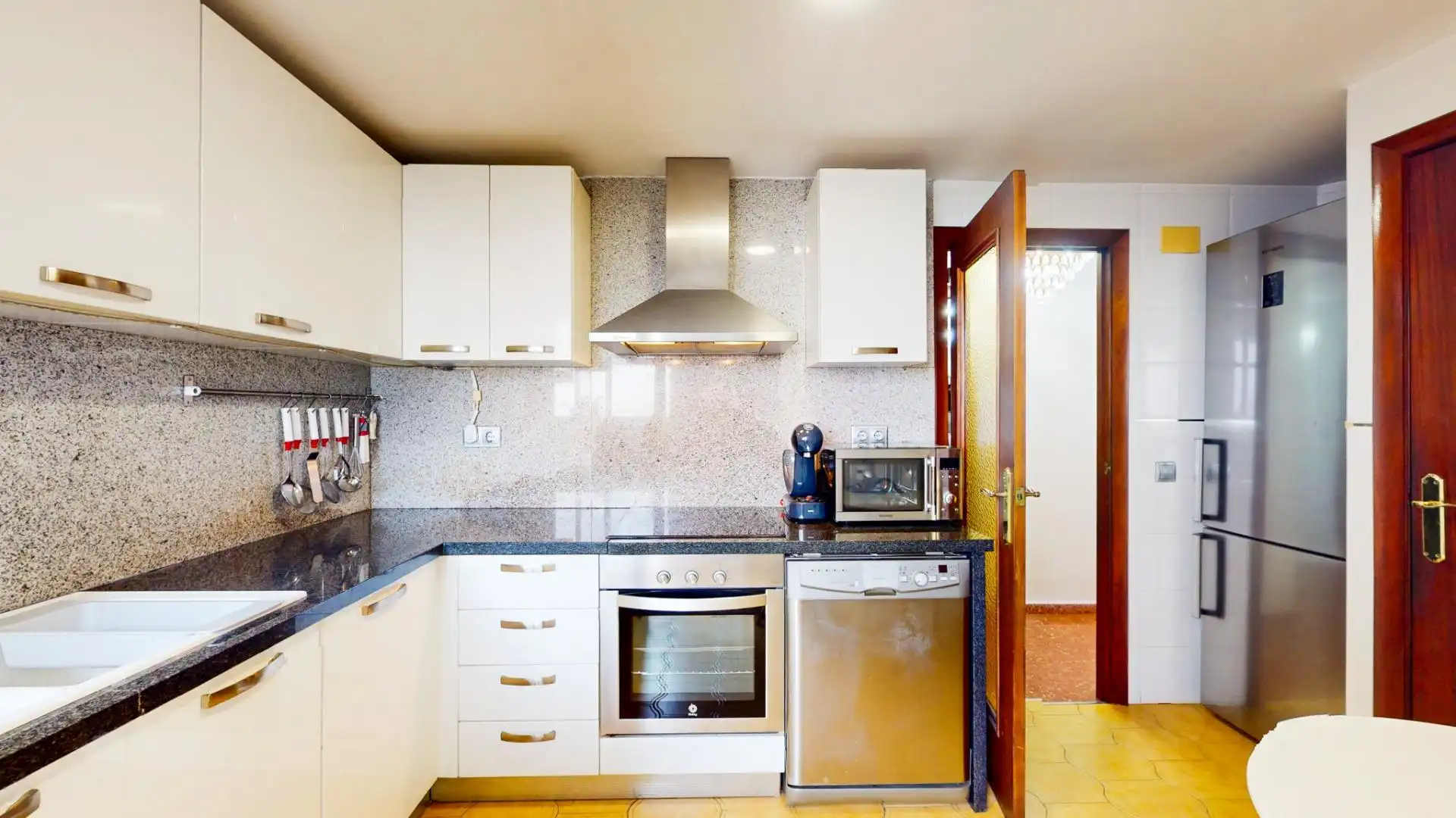 Appartamento con terrazza in vendita a Calle GABRIEL MIRO, imagen 16