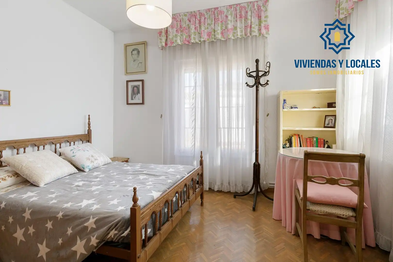 Bedroom of Houses for sale in Granada