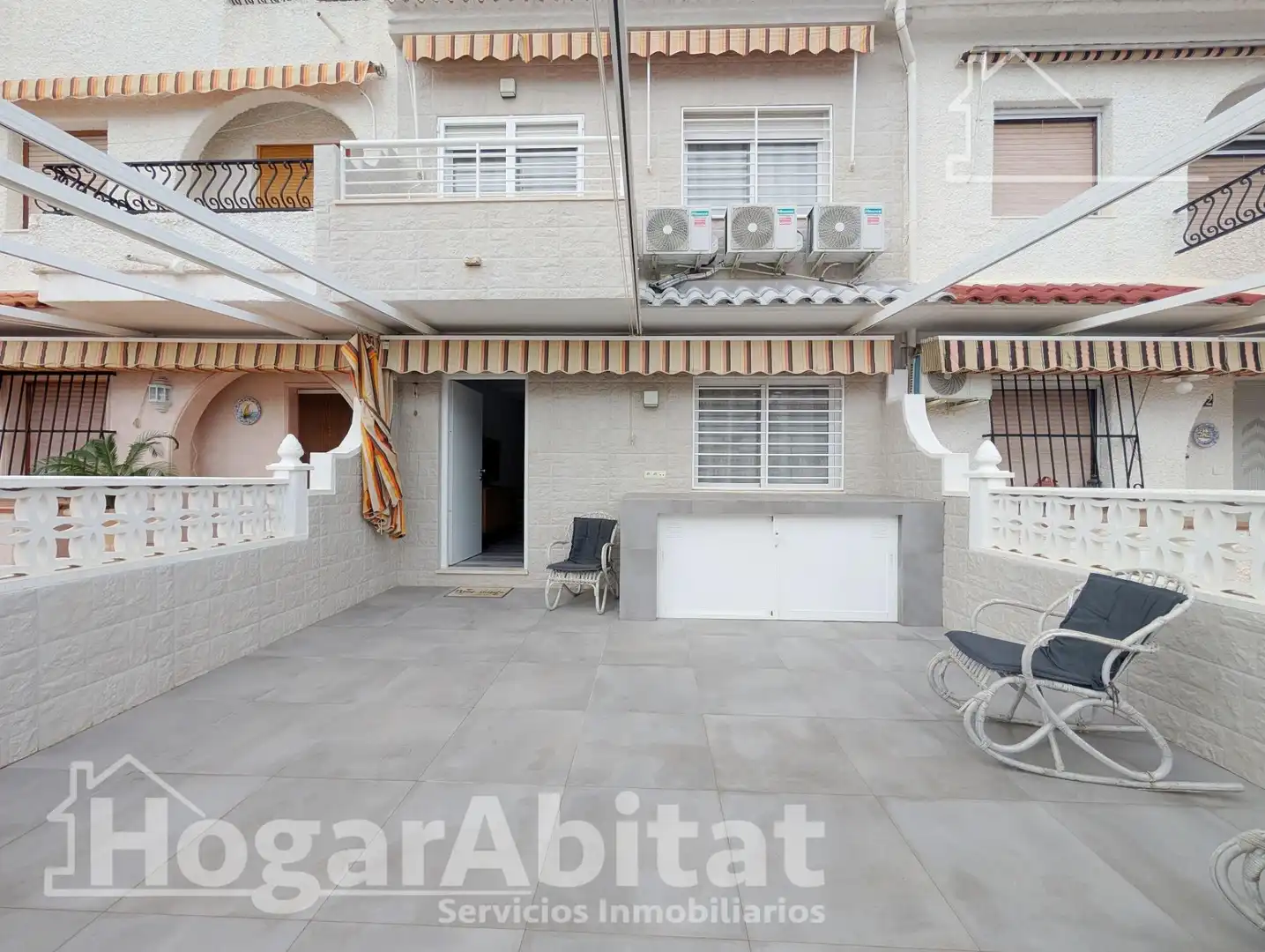 Vista exterior de Casa o chalet en venta en Santa Pola con Aire acondicionado, Terraza y Amueblado