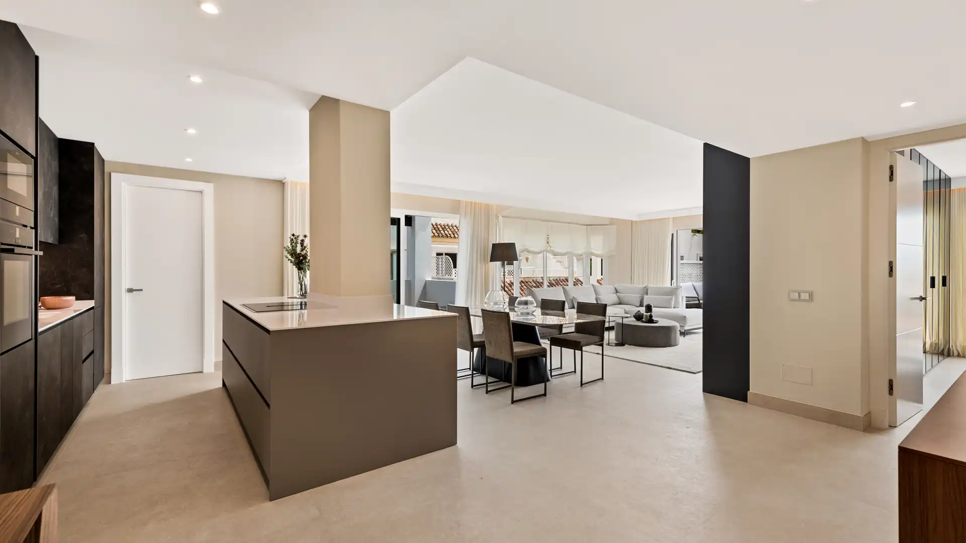 Living room of Apartments for sale in Marbella  with Air Conditioner, Heating and Terrace