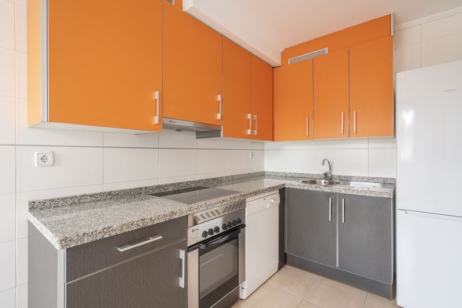 Flat to rent in Oviedo - CL LUIS A FUEYO, 6, Fozaneldi - Tenderina