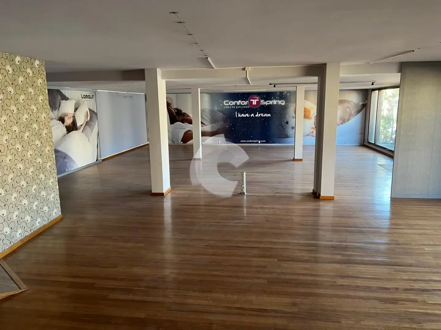 Commercial properties for sale in EIREXE, 22, Boqueixón