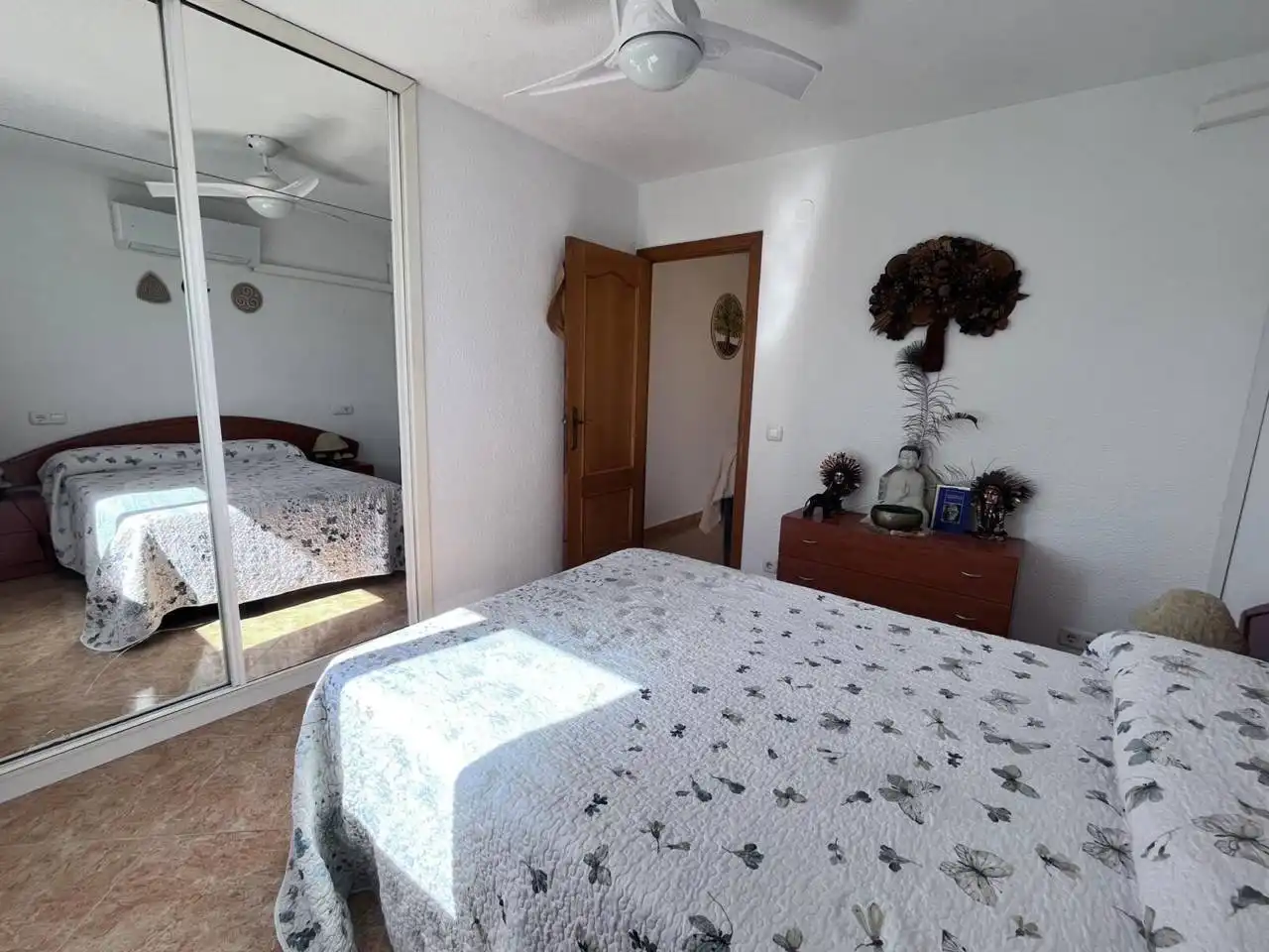 Habitación de Apartamento en venta en Benidorm con Aire acondicionado, Calefacción y Terraza