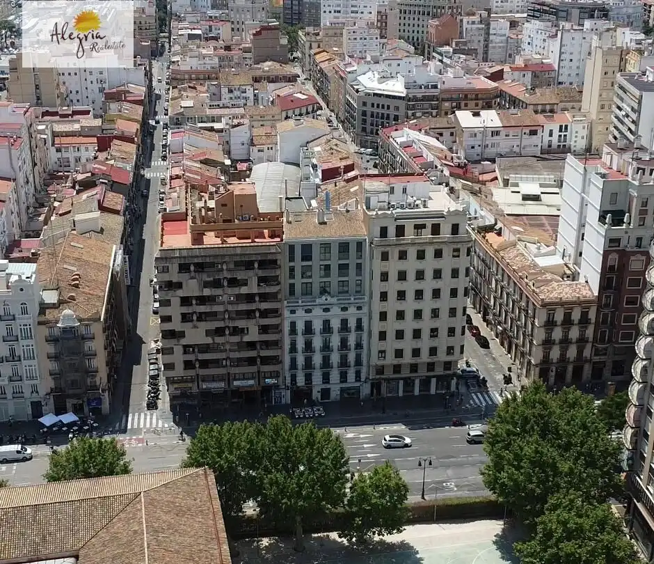 Außenansicht von Maisonette zum Verkauf in Valencia mit Klimaanlage, Heizung und Terrasse