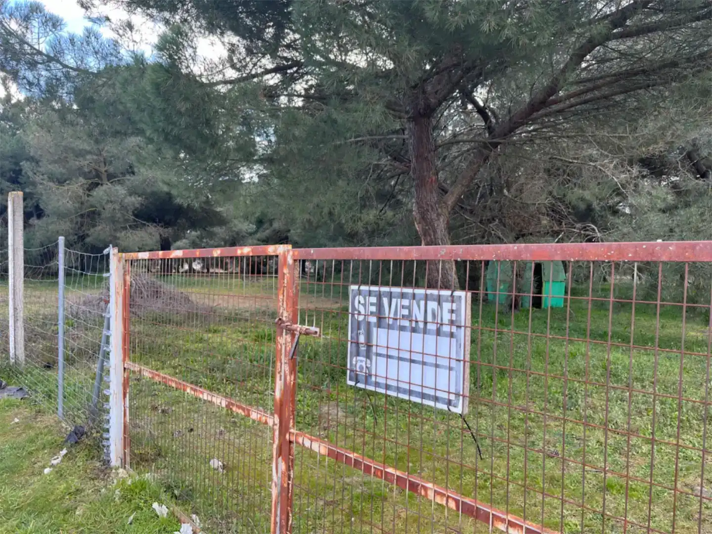 Finca rústica en venta en Alcazarén, Valladolid