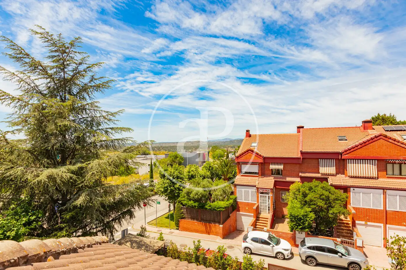 Vista exterior de Casa adosada de alquiler en Las Rozas de Madrid con Aire acondicionado, Calefacción y Jardín privado
