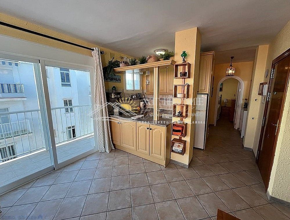 Cuina de Apartament en venda en Nerja amb Aire condicionat, Calefacció i Terrassa