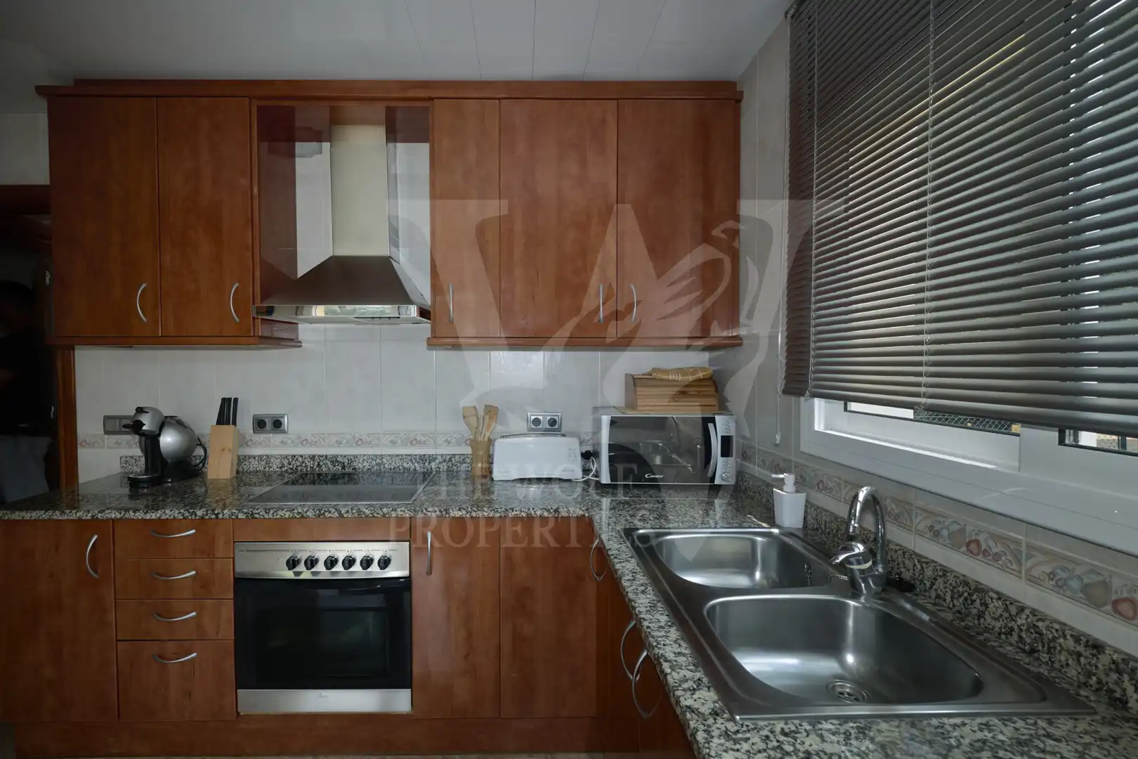 Kitchen of Houses for rent in Aiguaviva Parc