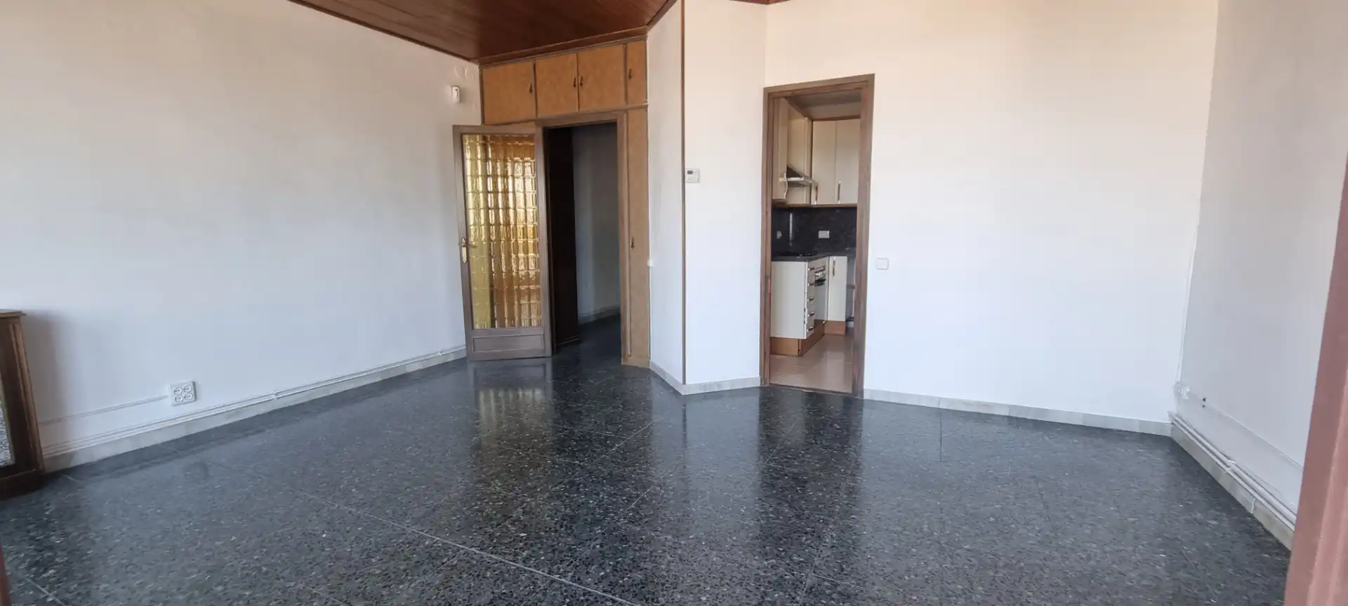 Flat for sale in Badalona  with Heating and Balcony