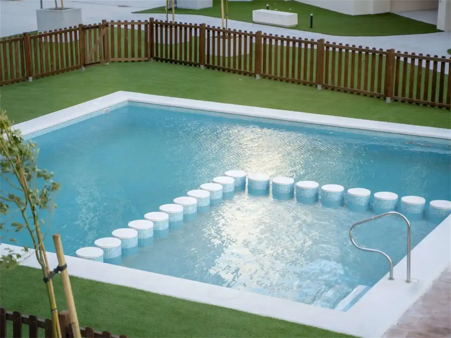 Schwimmbecken von Wohnung zur Miete in Quart de Poblet mit Klimaanlage, Parkett und Schwimmbad