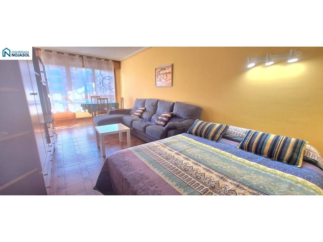 Habitación de Apartamento en venta en Noja con Calefacción, Terraza y Amueblado