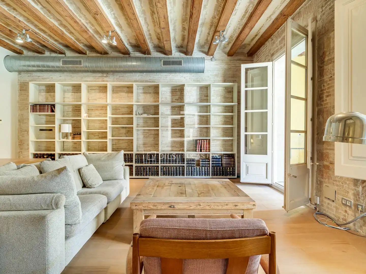 Sala de estar de Piso en venta en Barcelona con Aire acondicionado, Terraza y Amueblado