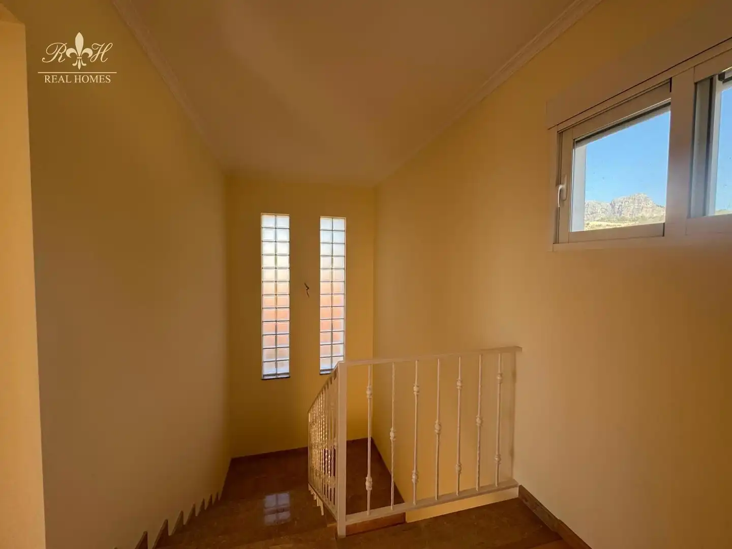 Houses for sale in L'Alfàs del Pi  with Air Conditioner, Heating and Swimming Pool