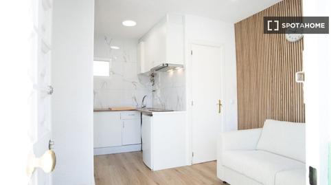 Foto 3 de Estudio para compartir en Palomeras Bajas,  Madrid Capital