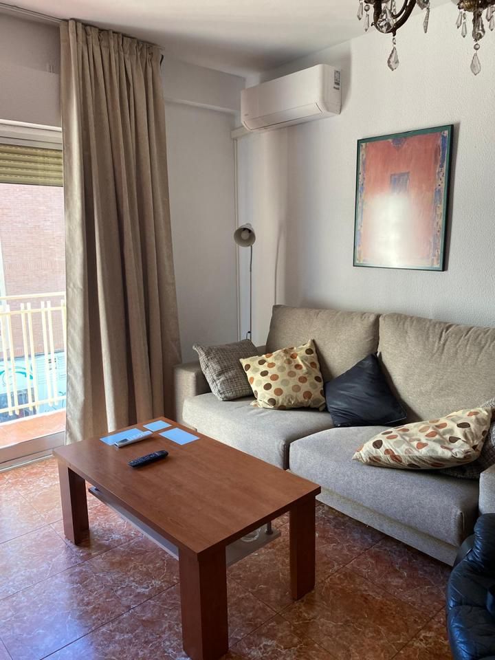 Sala d'estar de Pis de lloguer en  Granada Capital amb Terrassa i Moblat